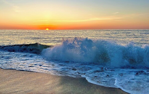 Sun loungers, beach towels