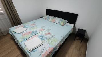 1 bedroom, WiFi, bed sheets