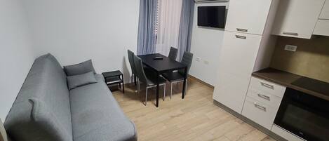 Fernseher