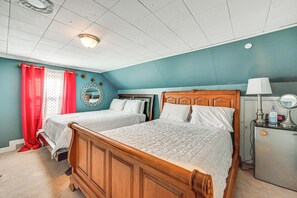 3 habitaciones, tabla de planchar con plancha, internet y ropa de cama 
