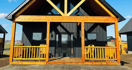 Bourbon Trail Retreat with Hot tub-8