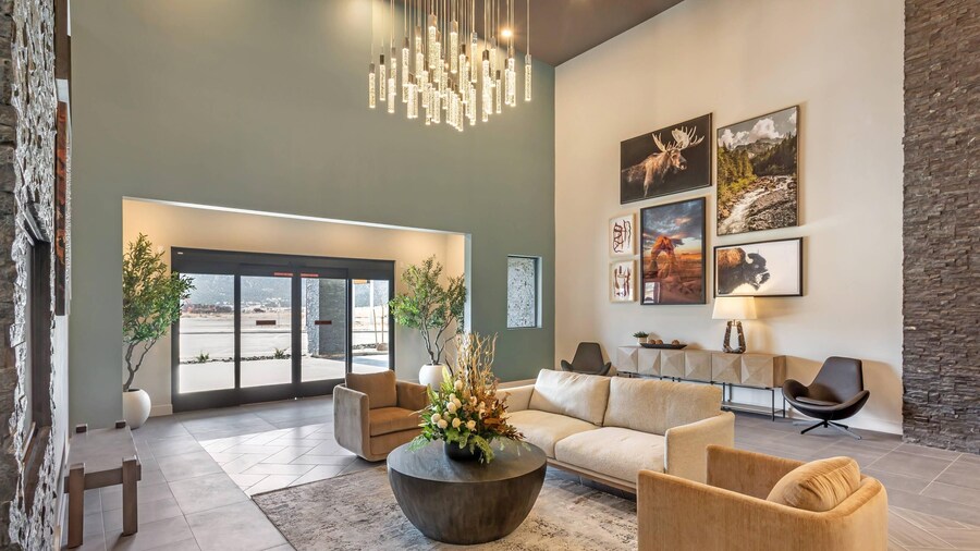 The Valor, an Ascend Collection Hotel