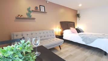 1 quarto, escrivaninha, ferros/tábuas de passar roupa, Wi-Fi de cortesia