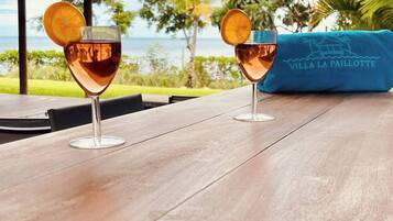 Apartment, 3 Bedrooms, Private Pool, Mountain View | Outdoor dining