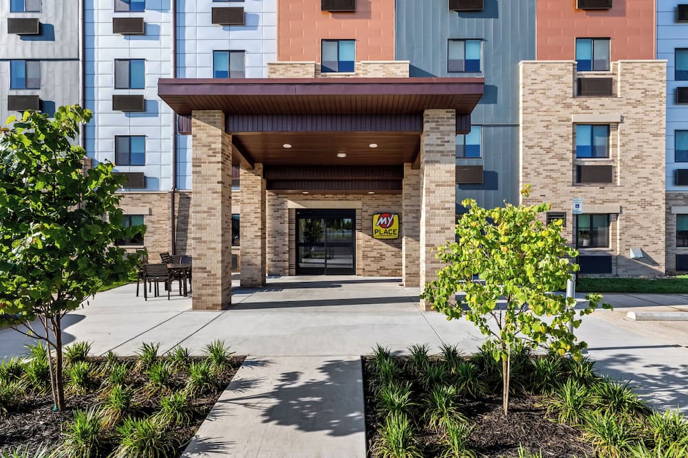 My Place Hotel-Bentonville Rogers AR