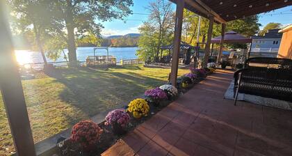 Upstate Waterfront Retreat 4000 sq ft with 2 Kitchens!!!