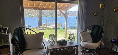 Upstate Waterfront Retreat 4000 sq ft with 2 Kitchens!!!