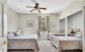 5 bedrooms, iron/ironing board, free WiFi, bed sheets - Upstate Waterfront Retreat 4000 sq ft with 2 Kitchens!!! (Queensbury)