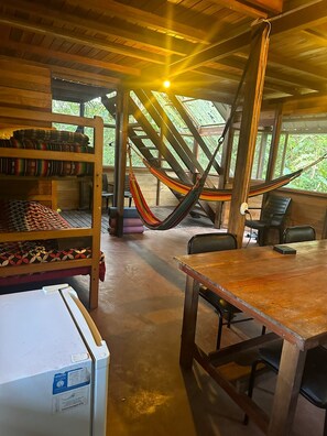 3 soverom, wi-fi og sengetøy