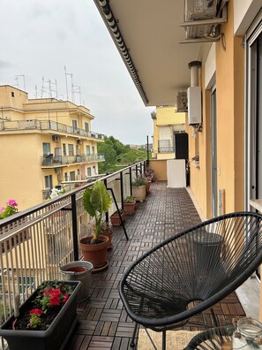 Terrace/patio - Roma [appartamento Moderno e Luminoso] (Roma)