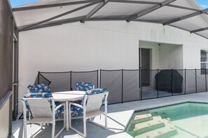 Pool - 5/3 Pool home located in Sunset Ridge Community! (Davenport)