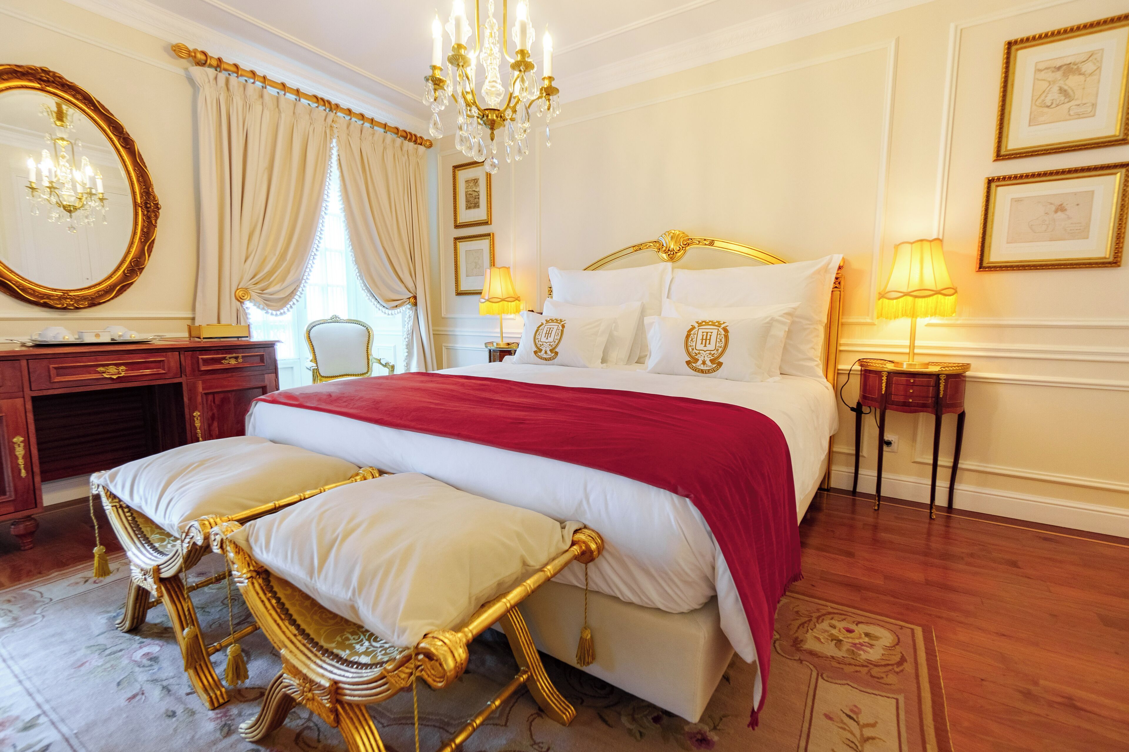 Ropa de cama de alta calidad y minibar 