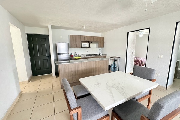 Classic Apartment, 3 Bedrooms, Kitchen | Living area