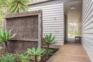 Property grounds - Stay Salty I 15min Walk to Beach and Surf Club (Fairhaven)