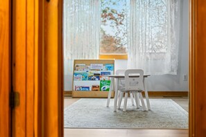 Interior - Story Time Retreat (Nashville)