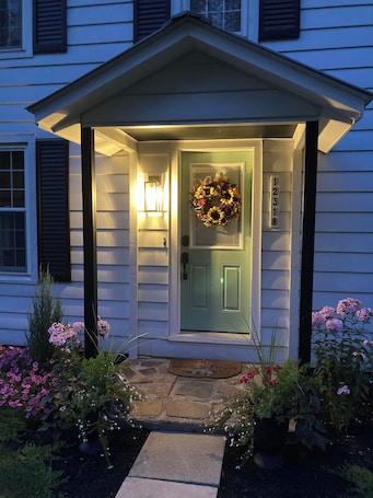 Exterior detail. Cozy Vintage farmhouse in walking distance to Faylor Lake disc golf park.