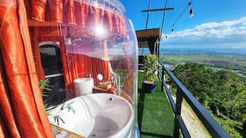 Ocean Igloo suite | Private & Heated pool | Terrace/patio