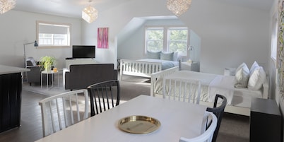 Fieldstone Guesthouse