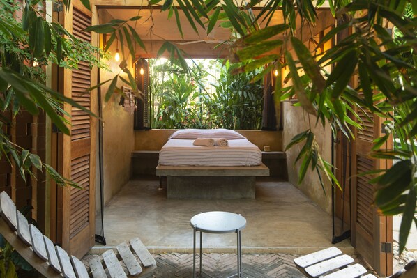 Deluxe Double Room | Free WiFi - Agua de Coco H (Brisas de Zicatela)