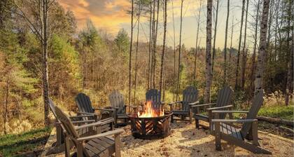 Mars Hill Peaceful Retreat: Pickle-ball/Gym/HotTub