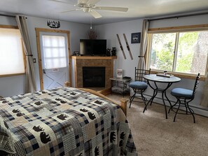 1 soveværelse, strygejern/strygebræt, gratis Wi-Fi, sengetøj