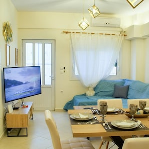 Casa | 2 habitaciones y escritorio 