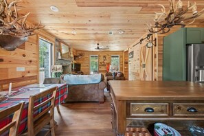 Interior - Private Cabin in the Pines-20 Acres-Close to I-75 (Arabi)