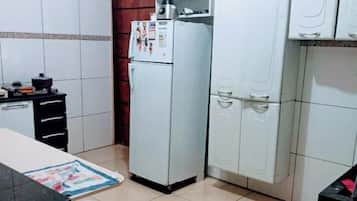 Geladeira, cooktop, liquidificador