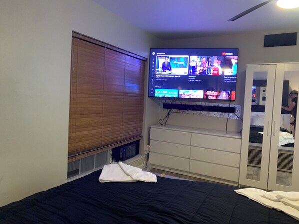 2 quartos, ferros/tábuas de passar roupa, Wi-Fi, roupa de cama