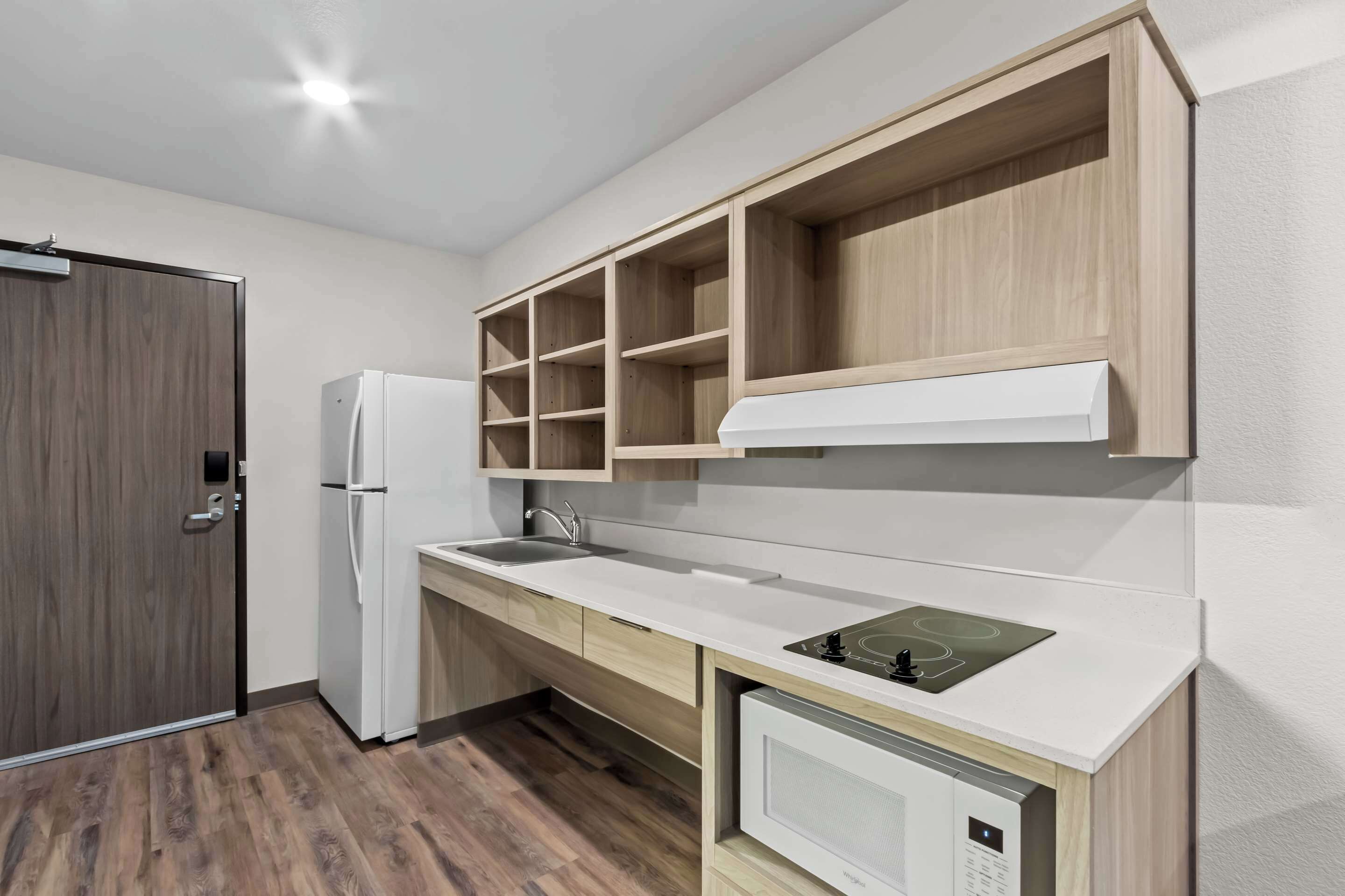 Escrivaninha, espaço de trabalho para notebook, Wi-Fi de cortesia