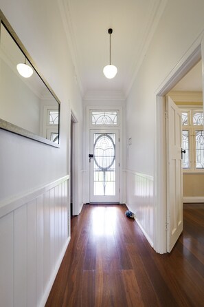 Interior - Charming beach home in heart of old Dunsborough (Dunsborough)