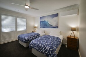 4 bedrooms, iron/ironing board, travel cot, free WiFi