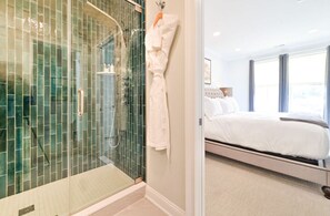 Towels, soap, shampoo, toilet paper