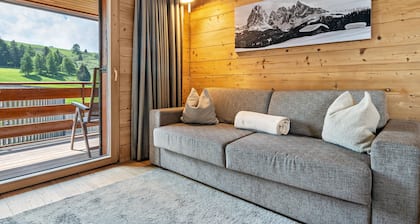 Chalet 'Panorama' mit Bergblick, privater Terrasse und WLAN