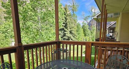 Cascade Three Bedroom Two Bath C07