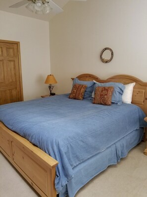 Condo, Multiple Beds, Fireplace, Mountain View (C07) | 3 bedrooms, individually decorated, individually furnished, bed sheets - Cascade Three Bedroom Two Bath C07 (Ouray)