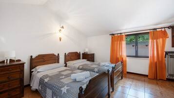2 habitaciones, wifi gratis y ropa de cama