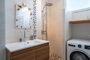 Dusche, Haartrockner