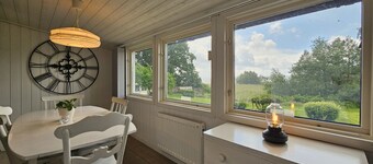 Super cozy cottage with large garden and lake view