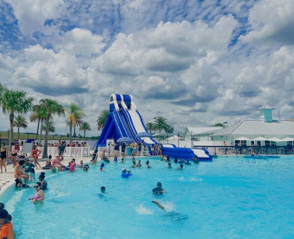 Piscina