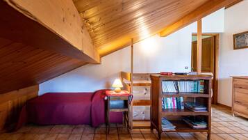 4 chambres, fer et planche Ă repasser, Wi-Fi gratuit