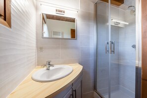 Dusche, Haartrockner