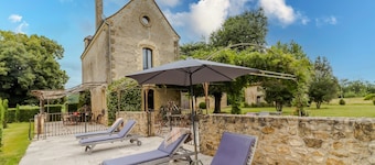 Villa 'Demeure Au Coeur De La Nature' with Private Pool, Terrace, and Wi-Fi