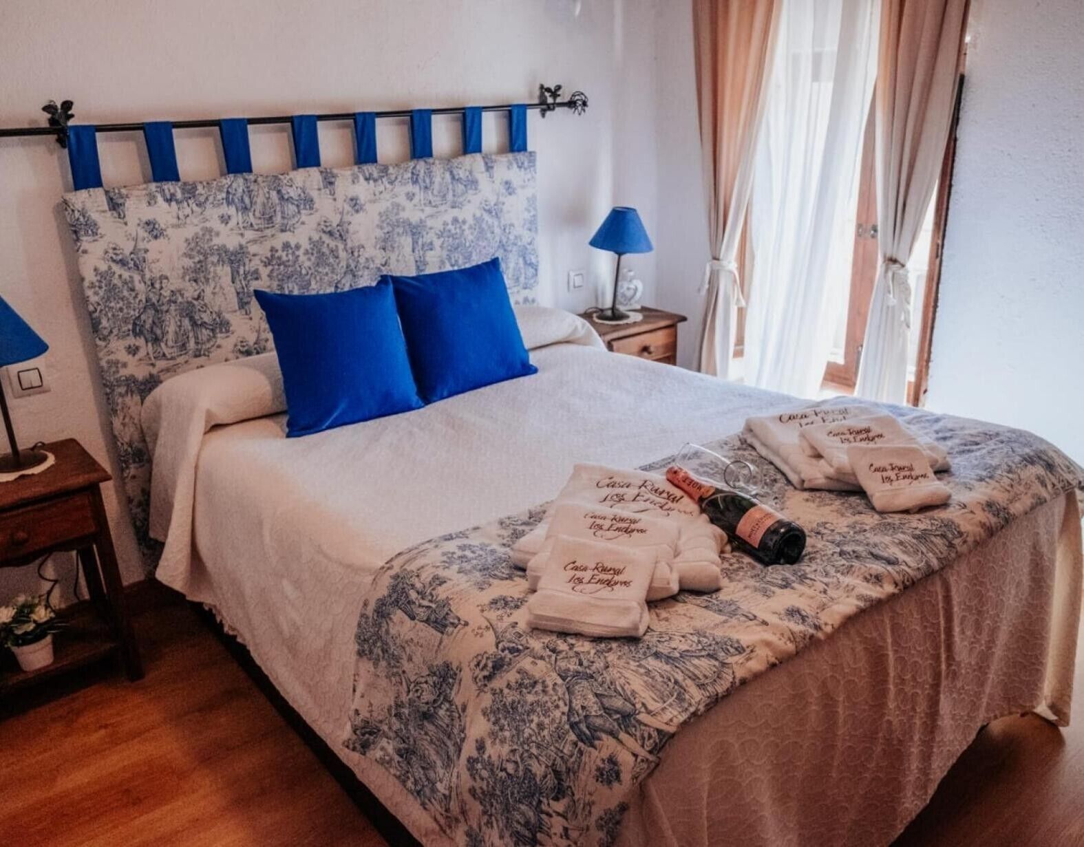 3 bedrooms, iron/ironing board, free WiFi, bed sheets