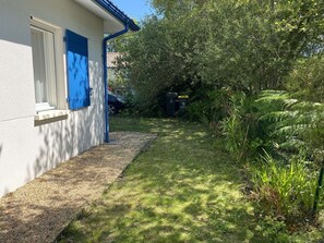 Property grounds - 126 - Charming house in the heart of Hourtin (HOURTIN)