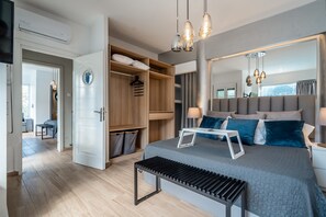 8 bedrooms, free WiFi, bed sheets