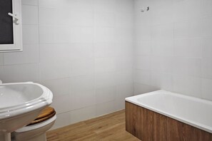 Bathroom - Desconectaengalicia Carlos Casas Playa Silgar (Sanxenxo)