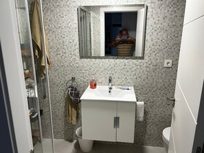 تجهيزات دش، مناشف