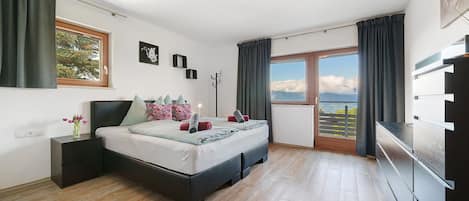 2 chambres, fer et planche Ă repasser, accĂšs au Wi-Fi (inclus)