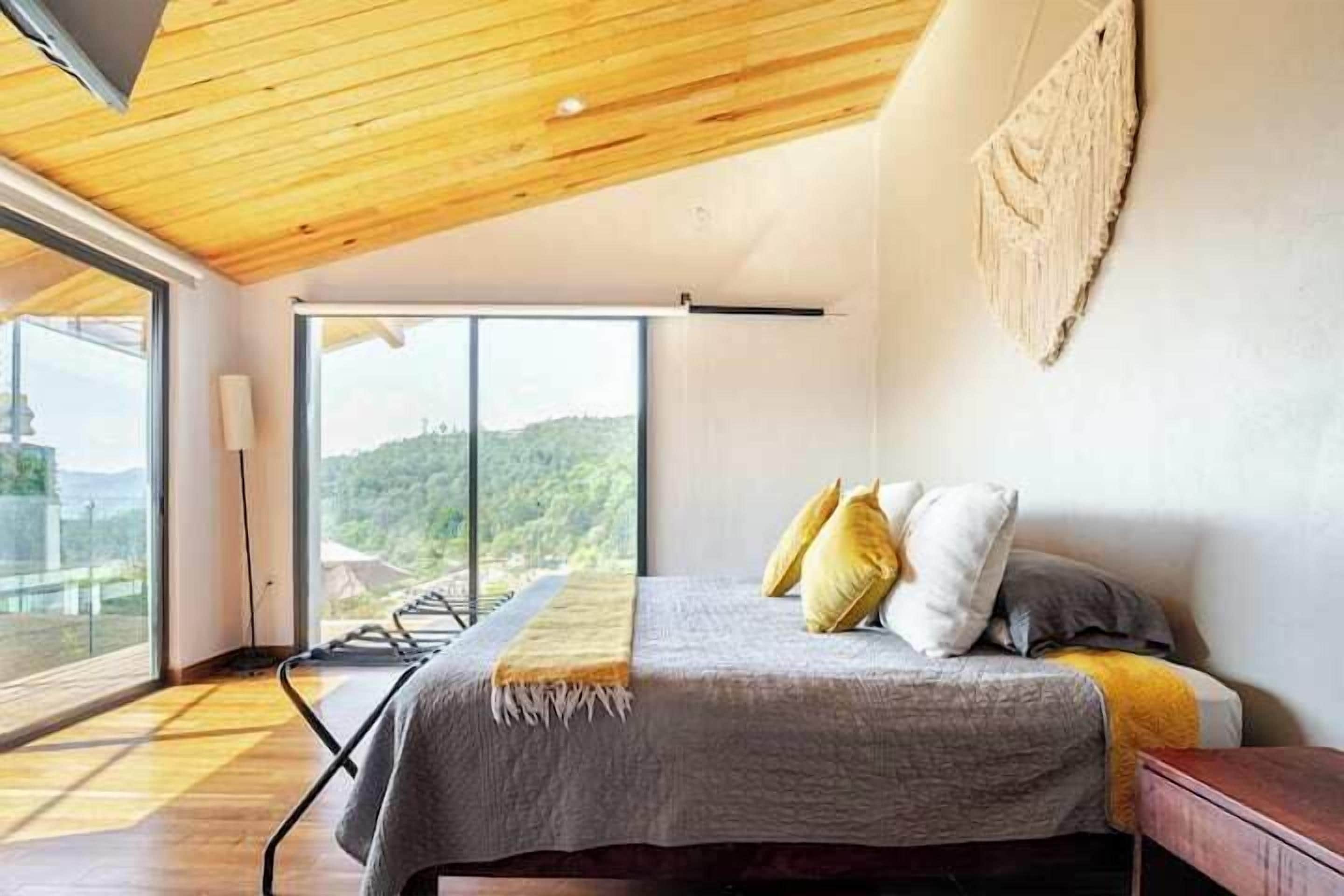 Foto - LUXO Casa Valle de Bravo con jacuzzi y espectacular Vista al Lago
